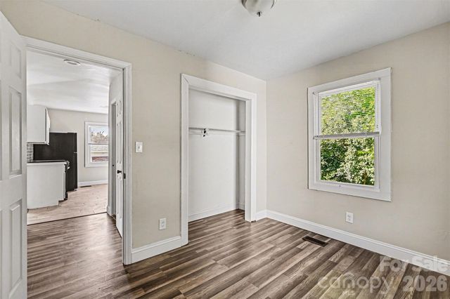 2604 Booker Avenue, Charlotte, NC 28216