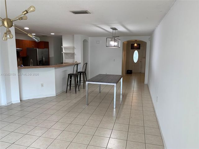 4805 SW 163rd Place 0, Miami, FL 33185
