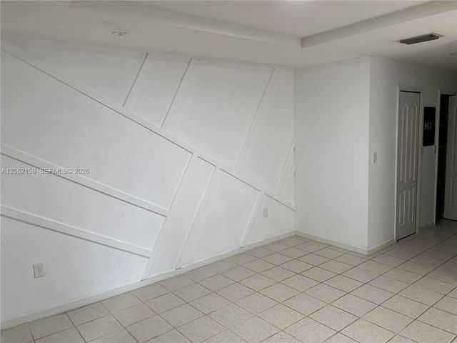 4805 SW 163rd Place 0, Miami, FL 33185