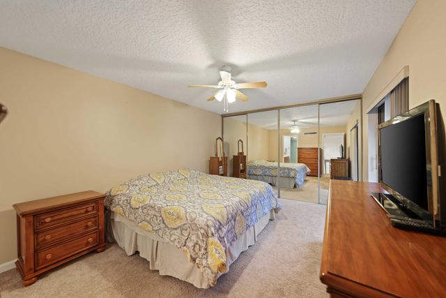 825 CENTER Street 39D, Jupiter, FL 33458