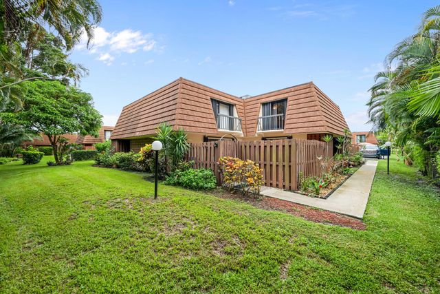 825 CENTER Street 39D, Jupiter, FL 33458