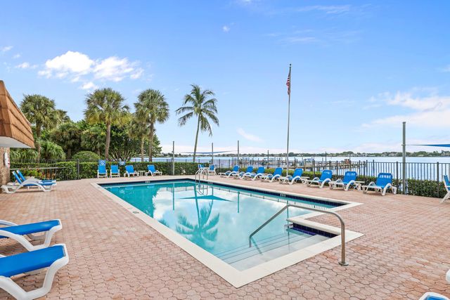 825 CENTER Street 39D, Jupiter, FL 33458