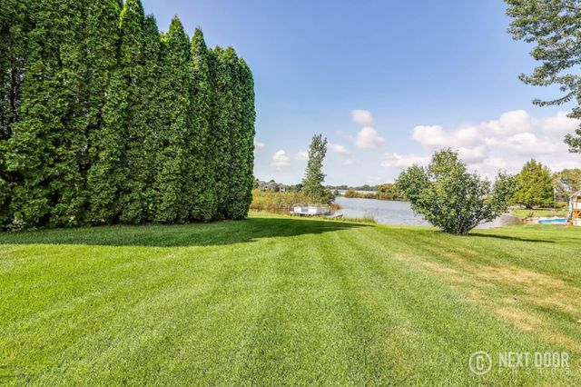 1645 Garden View Drive, Zeeland, MI 49464