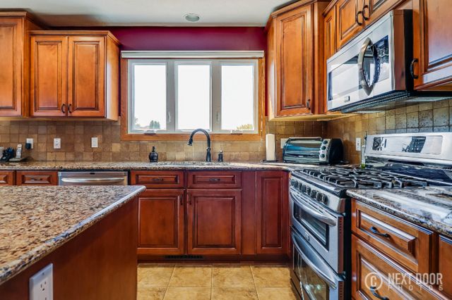 1645 Garden View Drive, Zeeland, MI 49464