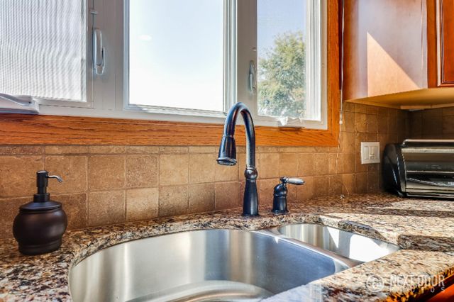 1645 Garden View Drive, Zeeland, MI 49464