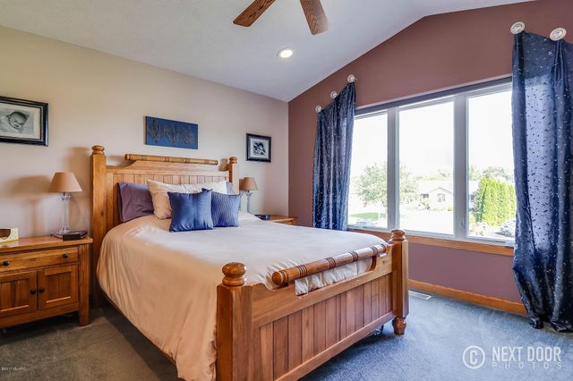1645 Garden View Drive, Zeeland, MI 49464