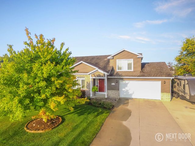 1645 Garden View Drive, Zeeland, MI 49464
