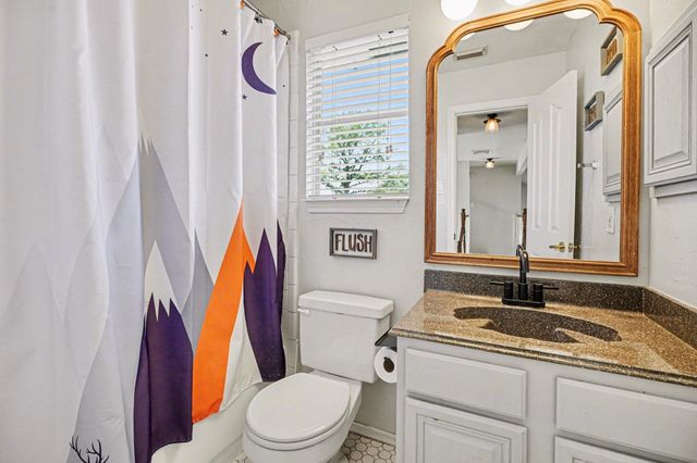 9606 Dry Springs Drive, La Porte, TX 77571