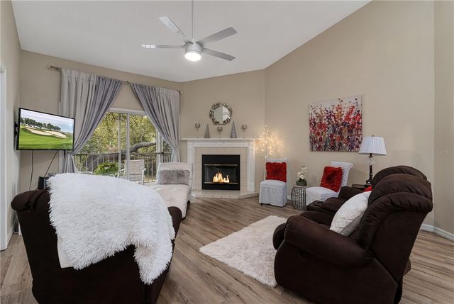 105 DURHAM PLACE 105, Longwood, FL 32779