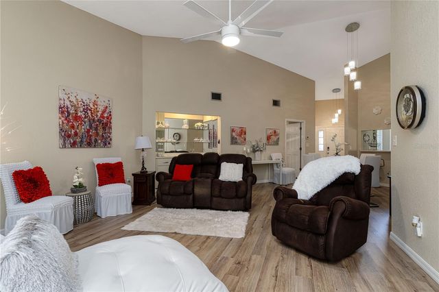 105 DURHAM PLACE 105, Longwood, FL 32779