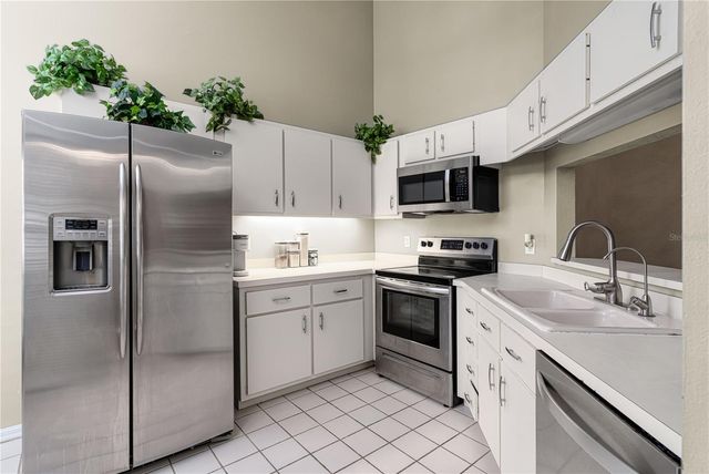 105 DURHAM PLACE 105, Longwood, FL 32779