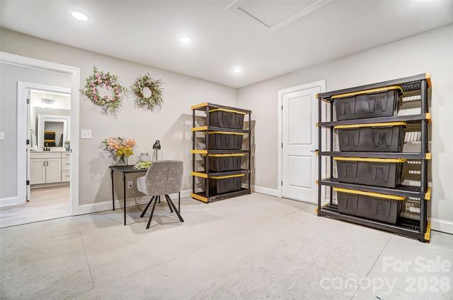 124 S Dunlavin Way, Mooresville, NC 28115