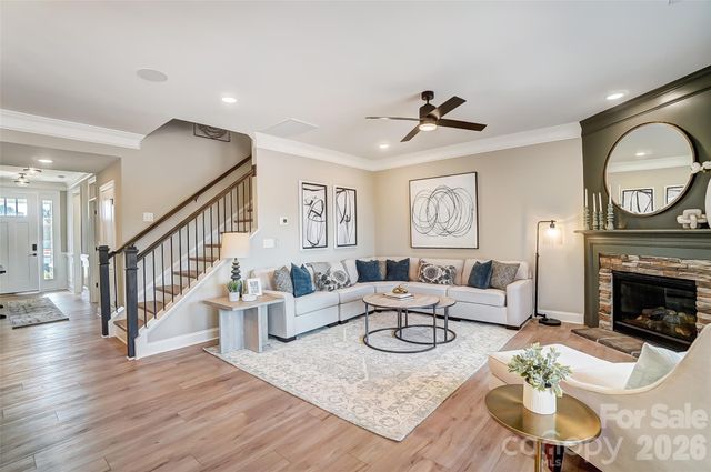 124 S Dunlavin Way, Mooresville, NC 28115