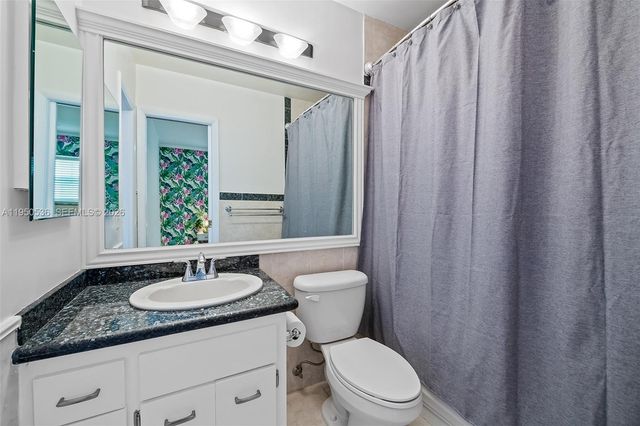 1931 NE 32nd Ave, Fort Lauderdale, FL 33305