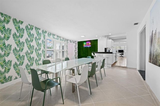 1931 NE 32nd Ave, Fort Lauderdale, FL 33305