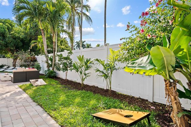 1931 NE 32nd Ave, Fort Lauderdale, FL 33305