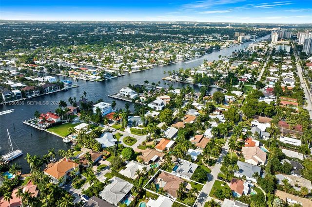 1931 NE 32nd Ave, Fort Lauderdale, FL 33305