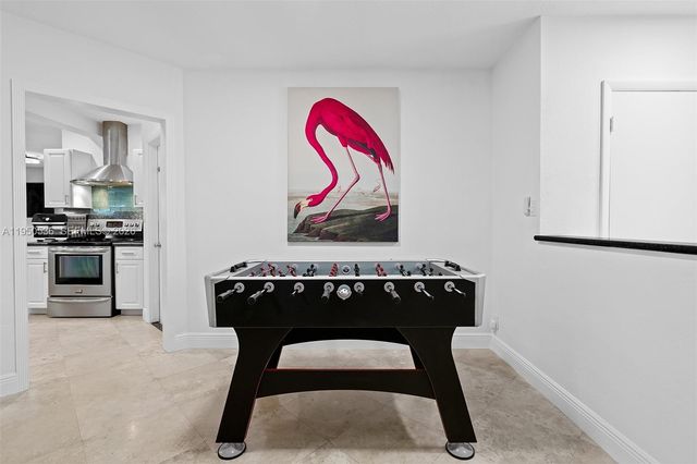 1931 NE 32nd Ave, Fort Lauderdale, FL 33305