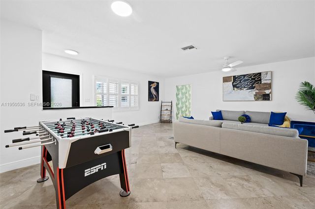 1931 NE 32nd Ave, Fort Lauderdale, FL 33305