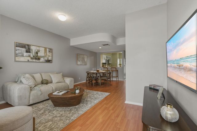 16635 Hemingway Drive, Weston, FL 33326