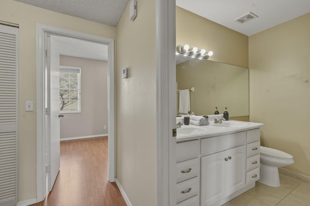 16635 Hemingway Drive, Weston, FL 33326