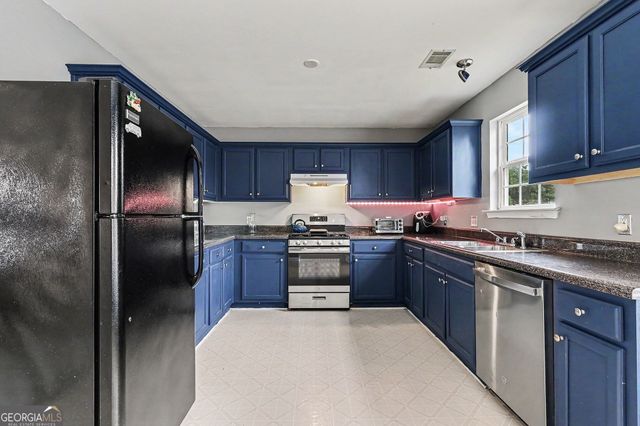 2836 Amerson Trail, Ellenwood, GA 30294