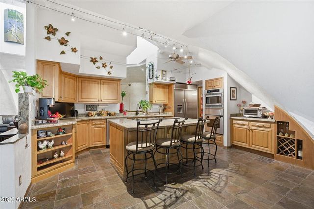 12054 S TONALEA Drive, Phoenix, AZ 85044