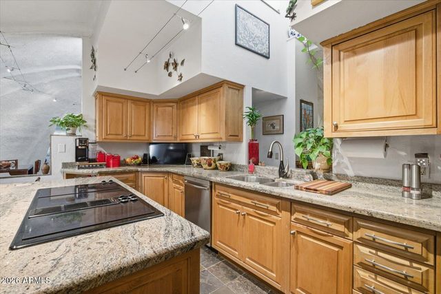 12054 S TONALEA Drive, Phoenix, AZ 85044