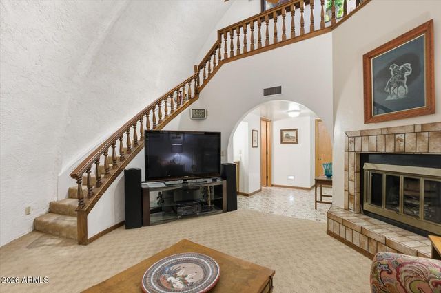 12054 S TONALEA Drive, Phoenix, AZ 85044