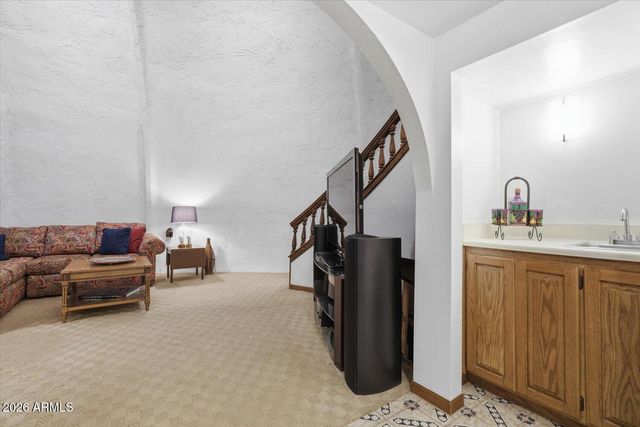 12054 S TONALEA Drive, Phoenix, AZ 85044