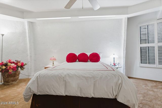 12054 S TONALEA Drive, Phoenix, AZ 85044