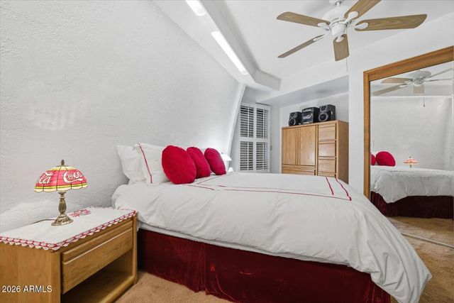 12054 S TONALEA Drive, Phoenix, AZ 85044