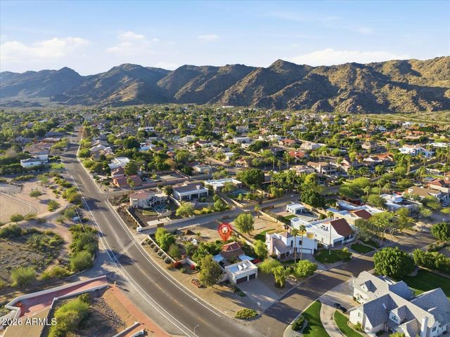 12054 S TONALEA Drive, Phoenix, AZ 85044