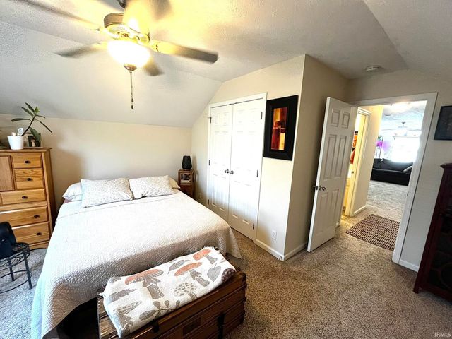 1954 Saint Lucia Drive, Newburgh, IN 47630