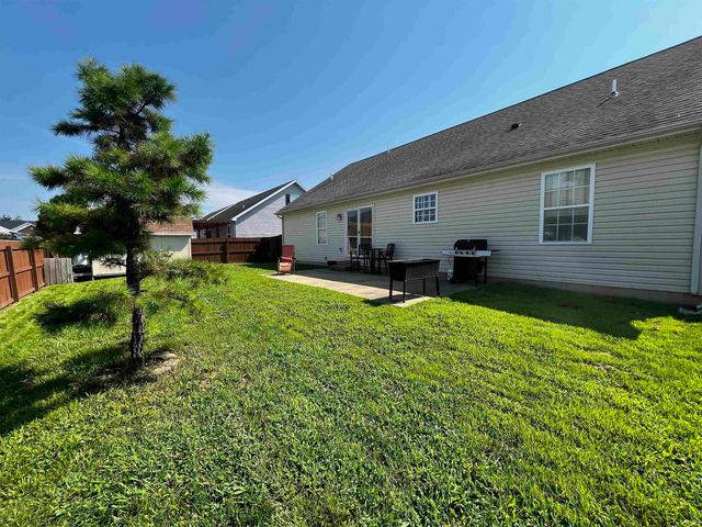 1954 Saint Lucia Drive, Newburgh, IN 47630