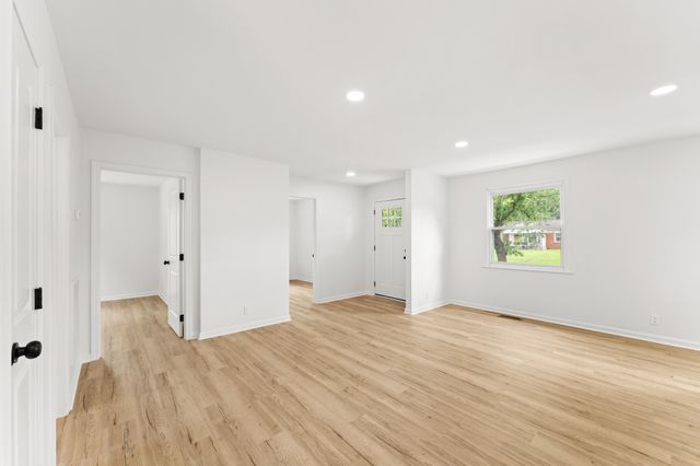 728 Evergreen Trl, Madison, TN 37115