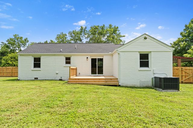 728 Evergreen Trl, Madison, TN 37115
