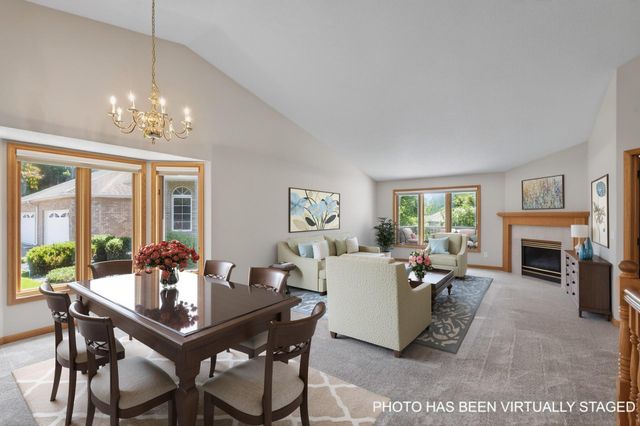 4134 Thornhill Lane, Vadnais Heights, MN 55127