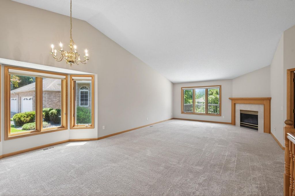 4134 Thornhill Lane, Vadnais Heights, MN 55127 — photo 4