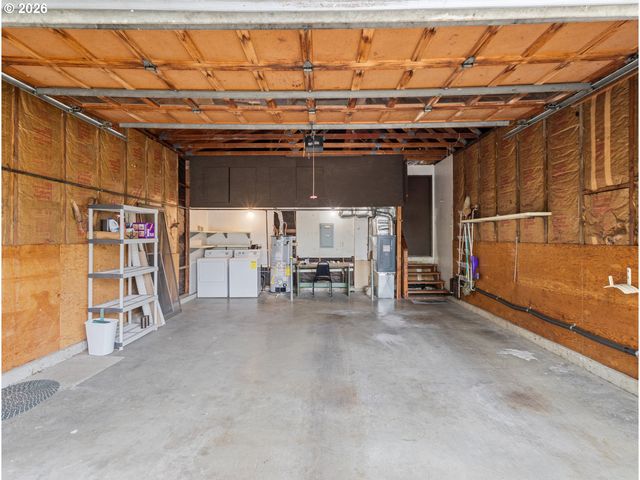 322 S NEBRASKA St, Portland, OR 97239