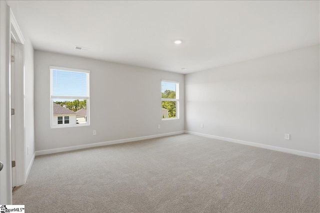106 Gibbon Way, Gray Court, SC 29645