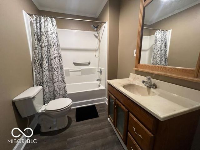 1324 S 21st Street, New Castle, IN 47362