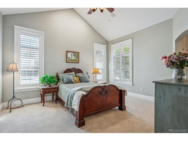 8717 Ridgepointe Dr, Castle Pines, CO 80108