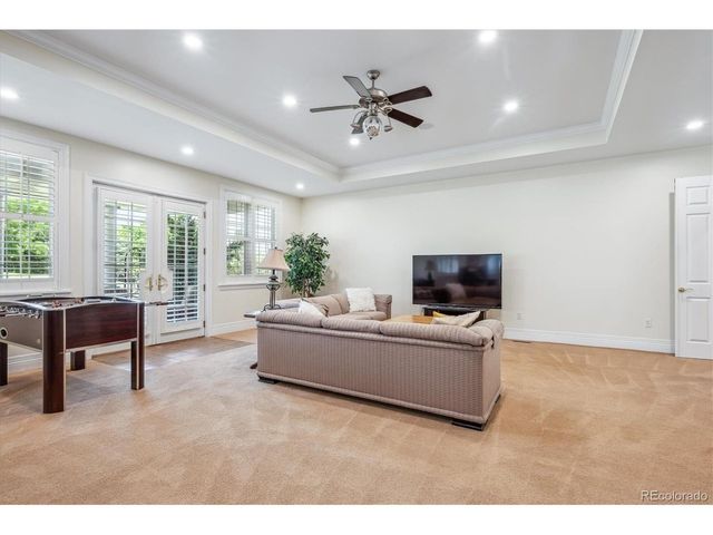 8717 Ridgepointe Dr, Castle Pines, CO 80108