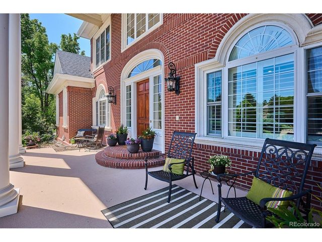 8717 Ridgepointe Dr, Castle Pines, CO 80108