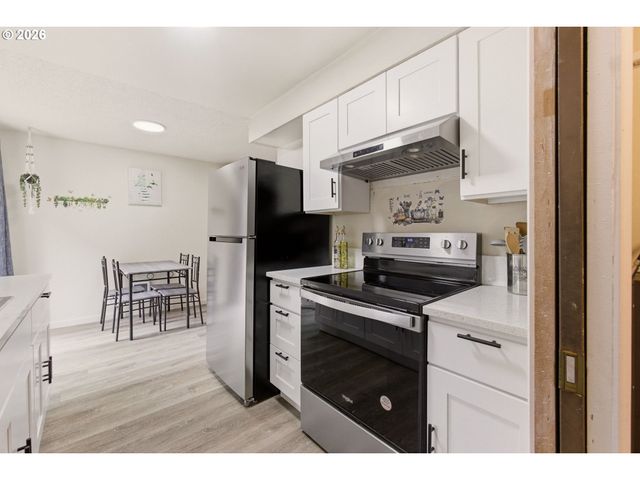 3836 Se 91ST Ave, Portland, OR 97266