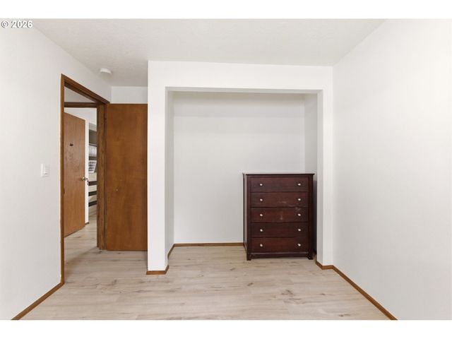 3836 Se 91ST Ave, Portland, OR 97266