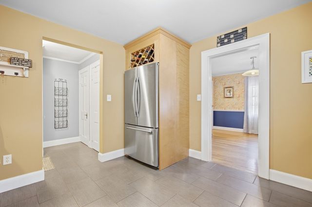 24 Vokes Terrace, Lynnfield, MA 01940