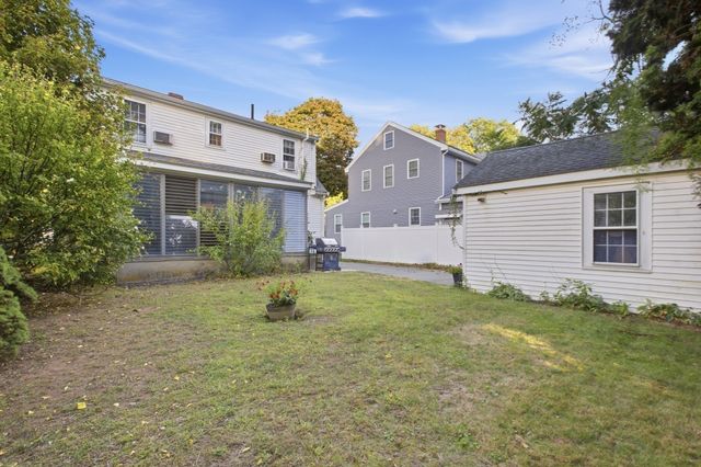 24 Vokes Terrace, Lynnfield, MA 01940