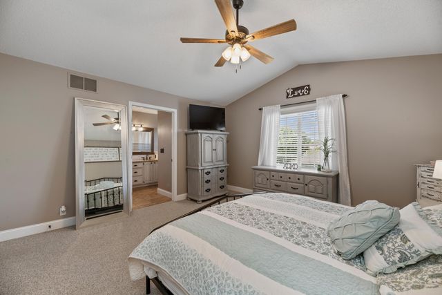 2524 N Button Bush Circle, Derby, KS 67037